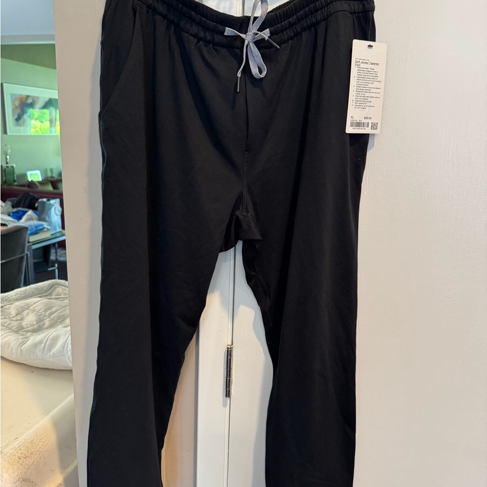 Lululemon Athletica Black Sweatpants with Drawstring Waistband